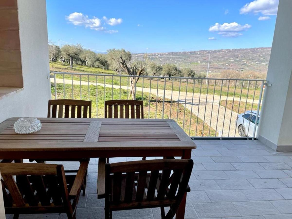 Agriturismo Le Masciare Paternopoli Екстериор снимка